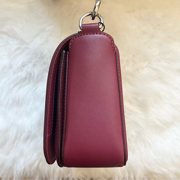 New! MARC JACOBS Insignia Full Flap Logo Crossbody Bag in Pomegranate - Picture 10 of 14